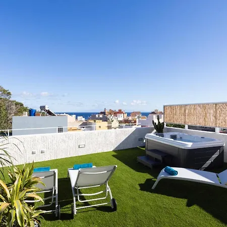 Penthouse Suites 3a With Jacuzzi Apartment